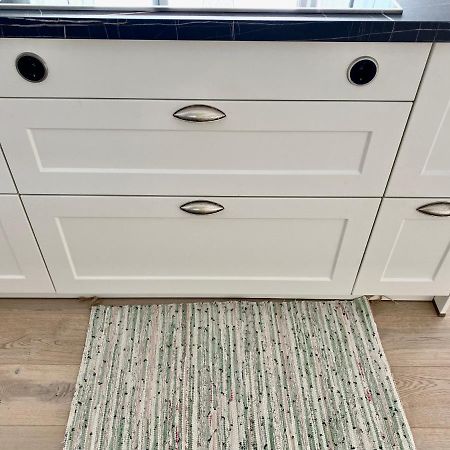 Exklusive 82 Qm Loftwohnung Mit Tiefgarage Und Sued-Balkon Zentral Titisee-Neustadt Luaran gambar